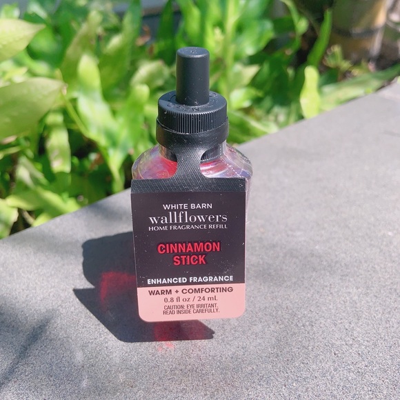 BBW Pumpkin apple & Cinnamon stick wallflower refills set - Picture 2 of 10